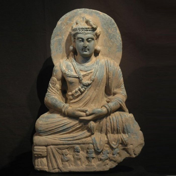 jonathan_tucker__and__antonia_tozer_bodhisattva_maitreya_1261743812876.jpg