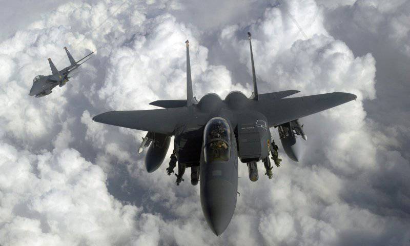 1360100902_f-15pair.jpg