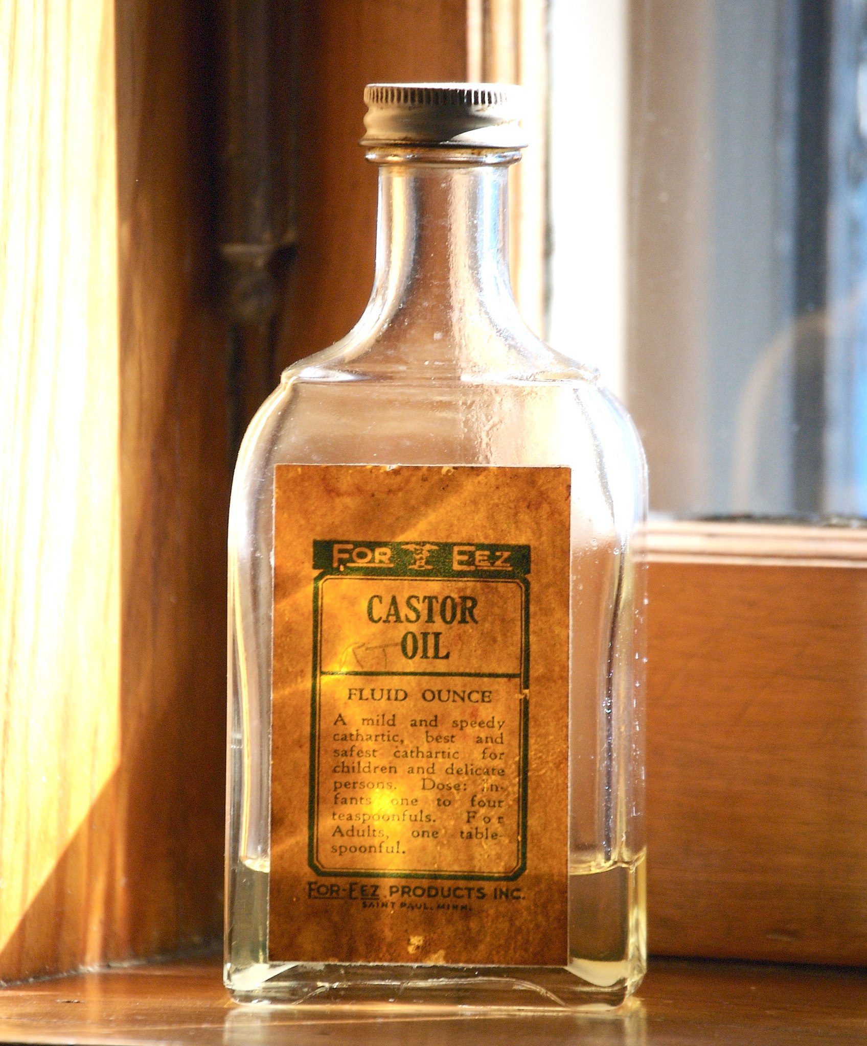 castoroil-1.jpg